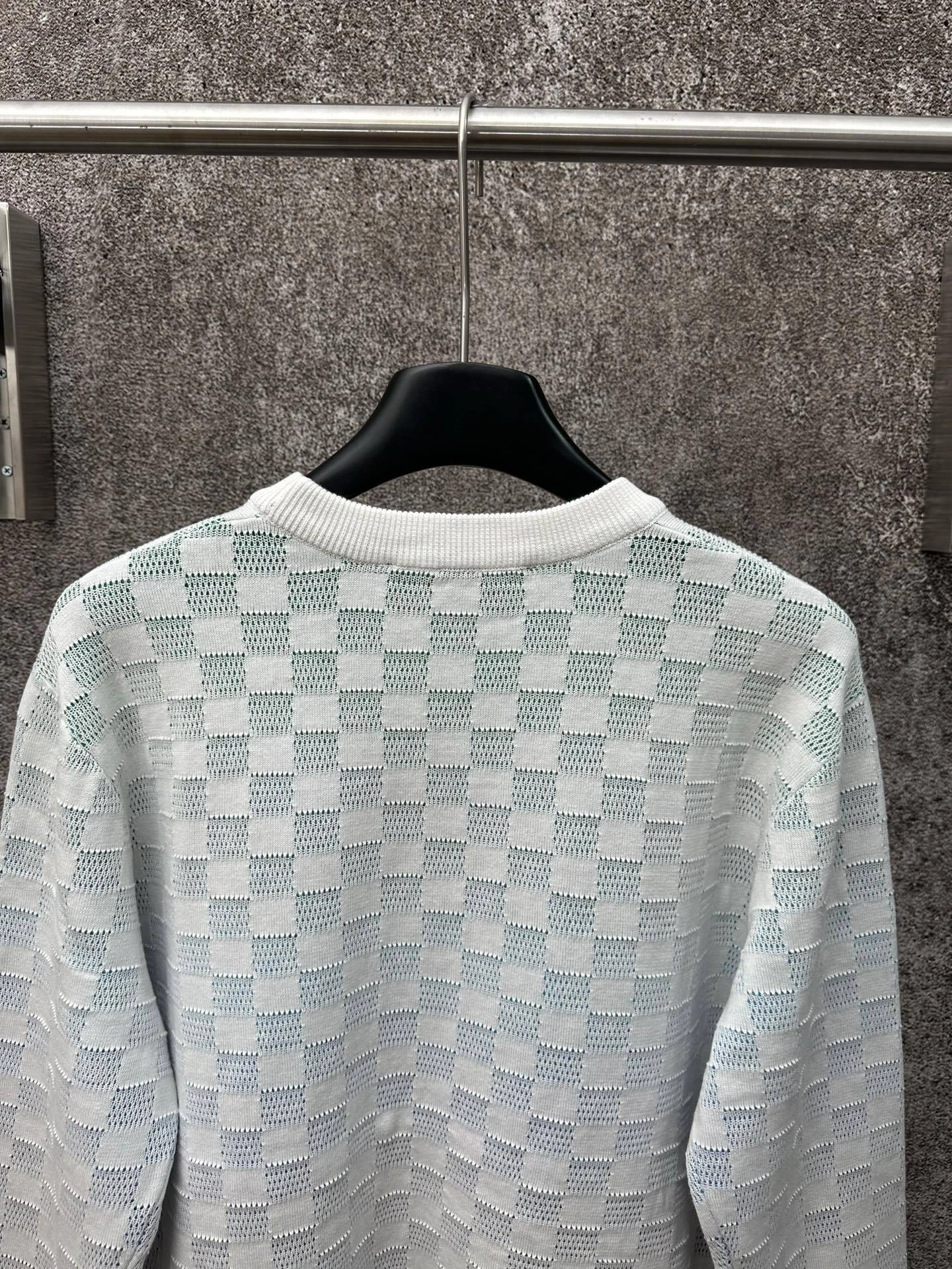 wg.luxury-- 8V Cotton embroidery item: E-F431J1720